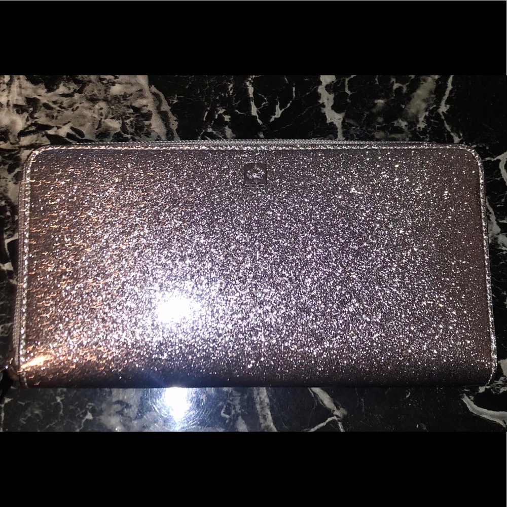 Kate Spade Wallet ♠️ ✨